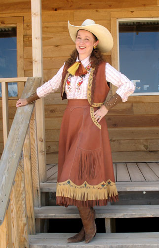 cowgirl outfits with skirt