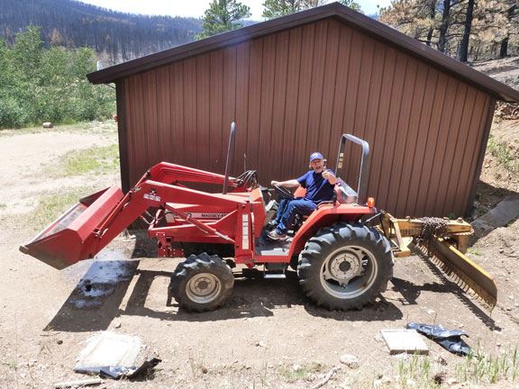 https://rivercrossinginc.tripod.com/firepictures/tractor.jpg