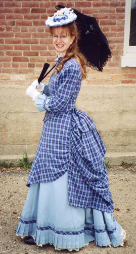Photo Gallery Page for Victorian Dresses